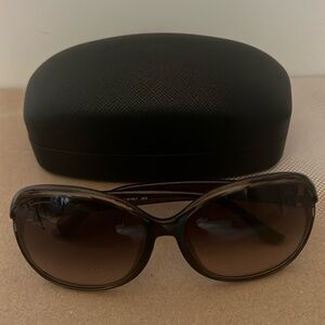 Salvatore Ferragamo SF770SA Brand New Sunglasses